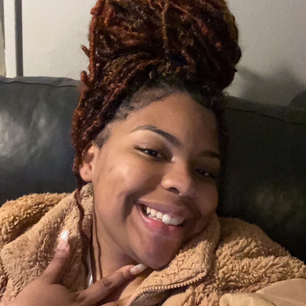 Meet your Posher, Aunjalee
